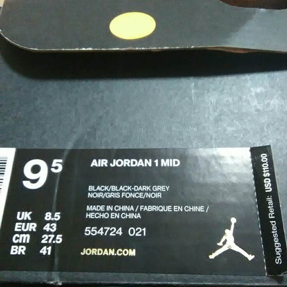 Black/Grey Nike Air Jordan 1 Mid Top - Picture 5 of 5